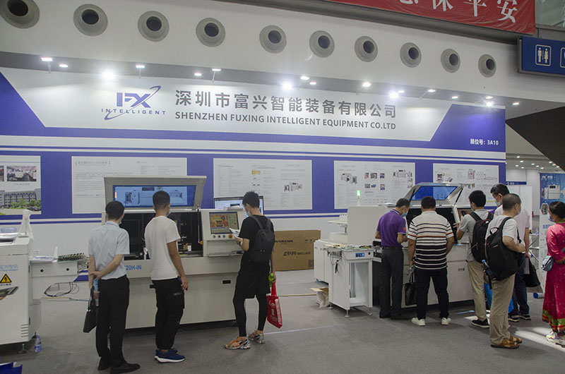 買(mǎi)自動(dòng)插件機(jī)，找富興智能就對(duì)了